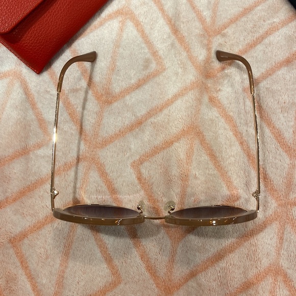 GUESS SUNGLASSES - Picture 6 of 8